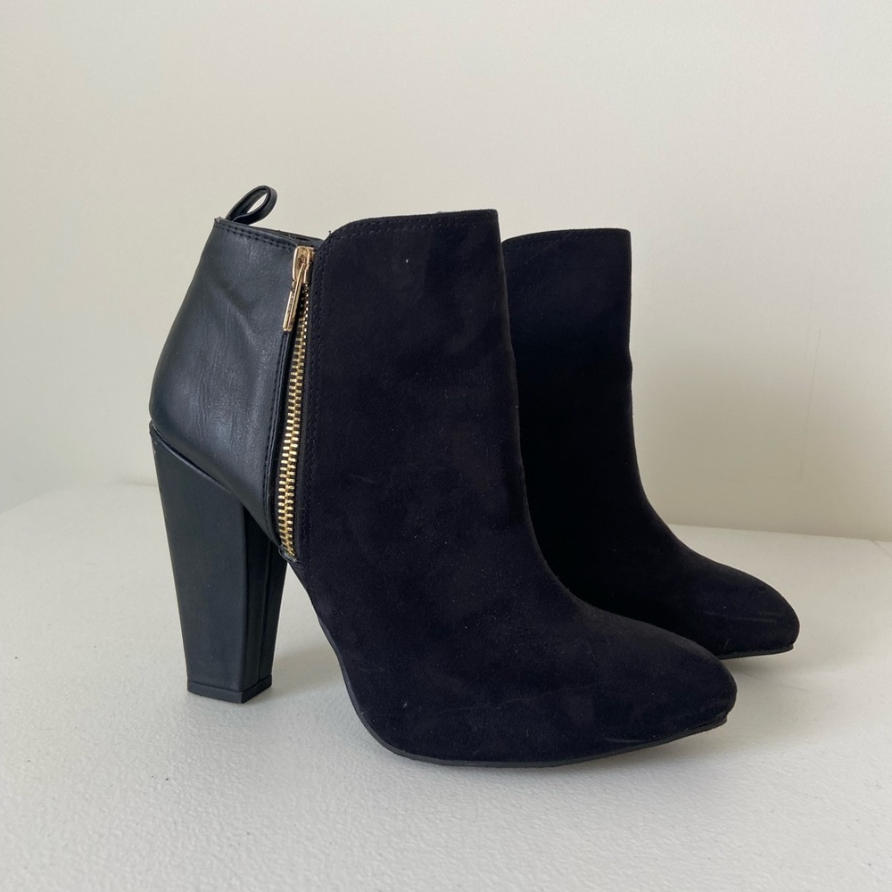 Mossimo Supply Co. Black Suede & Leather Heeled Ankle Boots with Gold Zip